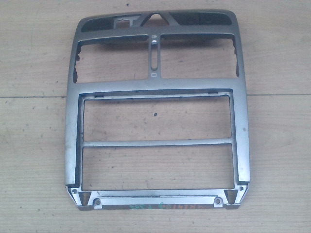 PEUGEOT 307 01-05 Középkonzol keret bontott alkatrész