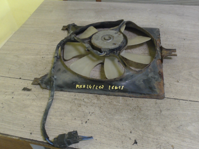 SUZUKI Ignis 2000-2003 Hűtőventilátor motor bontott alkatrész