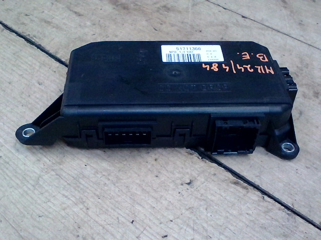 FIAT STILO 01.09-06.12 Ablakemelő vezérlő elektronika bontott alkatrész