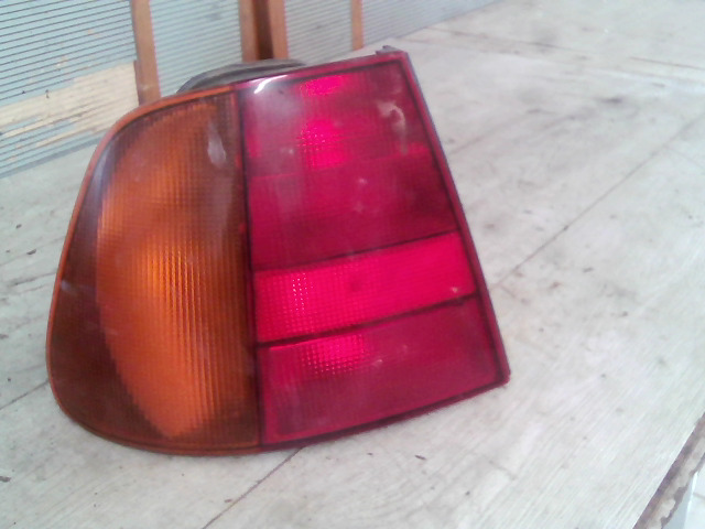 VW POLO CLASSIC 99.10-01.09 Bal hátsó lámpa bontott alkatrész