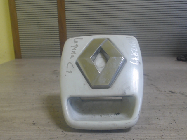 RENAULT LAGUNA 00-05 Hátsó embléma bontott alkatrész