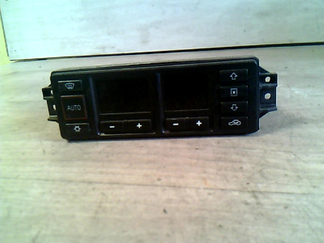 AUDI A3 96-00 Fűtés vezérlő panel bontott alkatrész