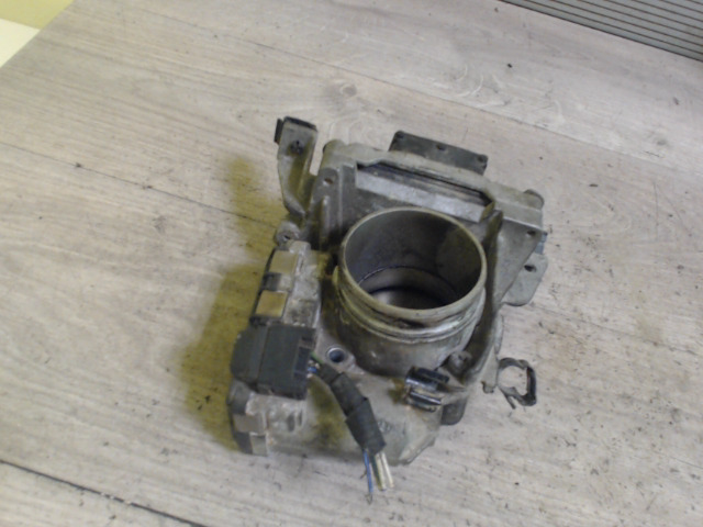 ALFA ROMEO 147 00.10-04.10 Fojtószelep elektromos bontott alkatrész