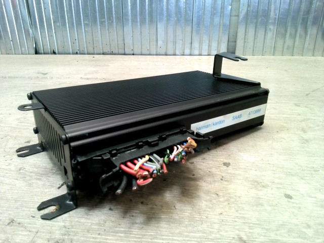 SAAB 9-5 01- Audio hifi erősítő  bontott alkatrész