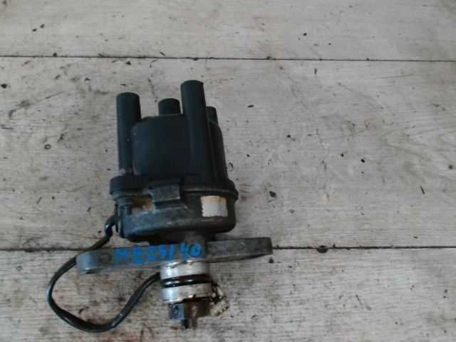 SUZUKI SWIFT 89-96 Gyújtáselosztó bontott alkatrész