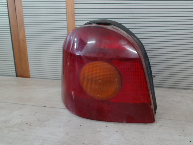 RENAULT TWINGO 93-98 Bal hátsó lámpa bontott alkatrész