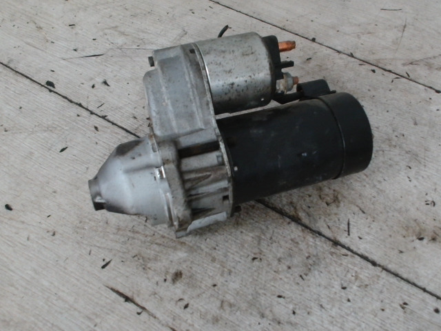 Önindító. benzines