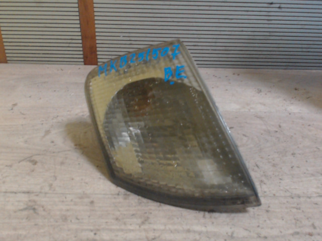 Bal első irányjelző