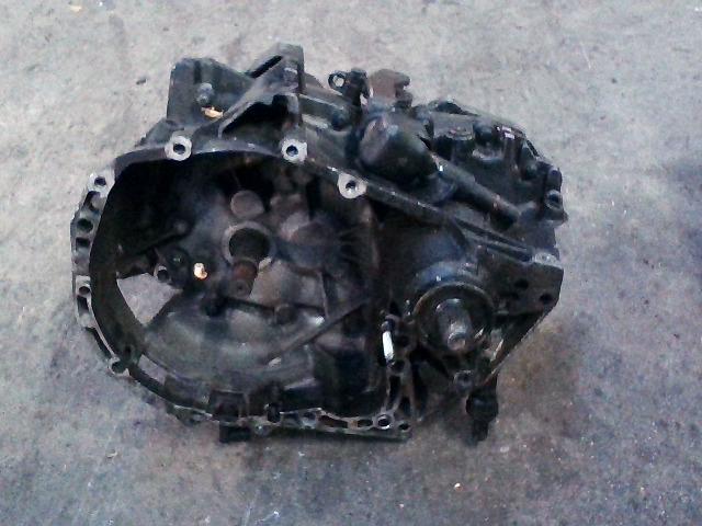RENAULT THALIA 02.03-08.10 Sebességváltó. benzines manuális bontott alkatrész