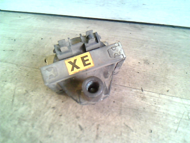 OPEL ASTRA F 94-02 Gyújtótrafó  bontott alkatrész