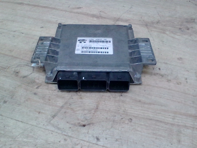 Motorvezérlő egység ECU PCM modul