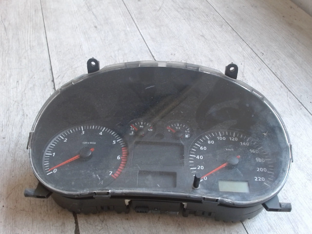 SEAT CORDOBA 99-02 Kilóméteróra bontott alkatrész