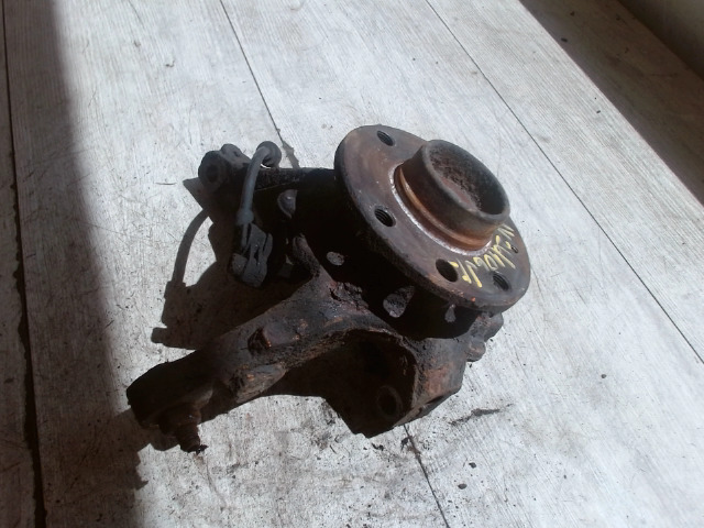 OPEL CORSA C 00-06 Csonkállvány kerékaggyal jobb első bontott alkatrész