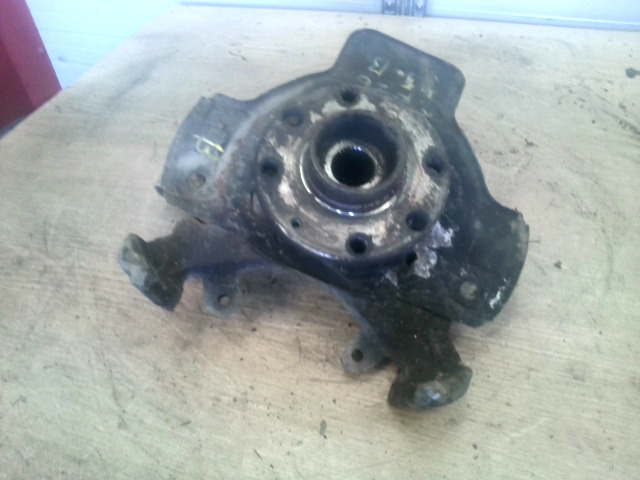 OPEL ASTRA G 97-04 Csonkállvány kerékaggyal bal első bontott alkatrész