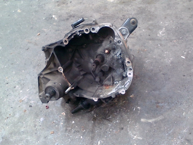 RENAULT CLIO 01-06 Sebességváltó. benzines manuális bontott alkatrész