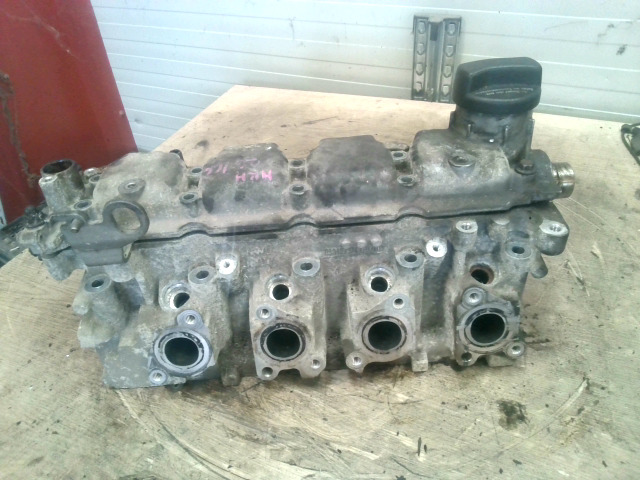 SEAT IBIZA 99-02 Hengerfej. benzines bontott alkatrész