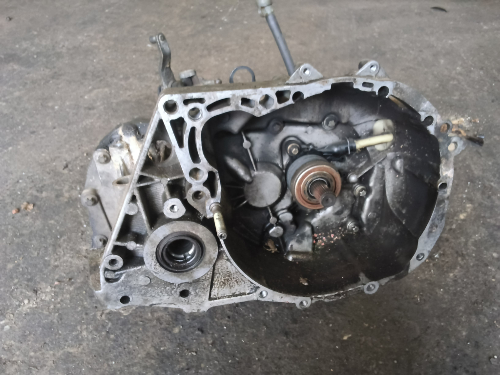 RENAULT MEGANE 02-05 Sebességváltó. benzines manuális bontott alkatrész