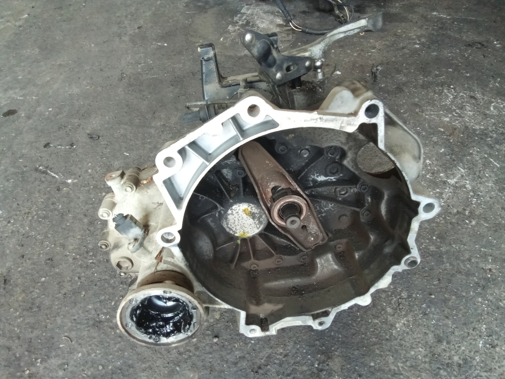 SKODA FABIA 99-07 Sebességváltó. benzines manuális bontott alkatrész