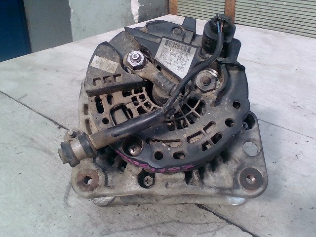 SEAT CORDOBA 02.09-08.02 Generátor.benzines bontott alkatrész