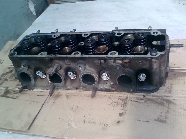 OPEL ASTRA F 91-94 Hengerfej. benzines bontott alkatrész