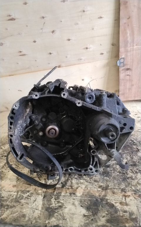 RENAULT MEGANE 99-02 Sebességváltó. benzines manuális bontott alkatrész