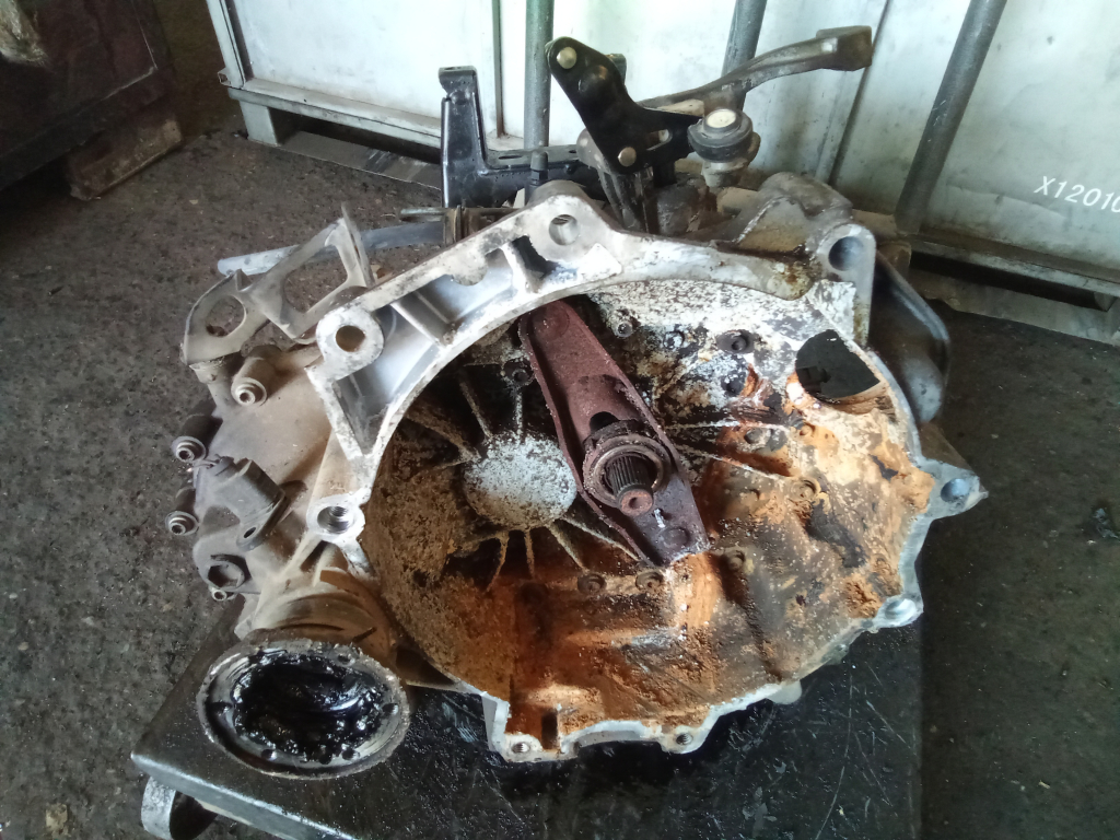 SKODA FABIA 99-07 Sebességváltó. benzines manuális bontott alkatrész