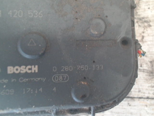 OPEL MERIVA A 03-09 Fojtószelep elektromos bontott alkatrész
