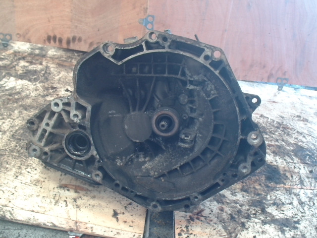 OPEL CORSA C 00-06 Sebességváltó. benzines manuális bontott alkatrész