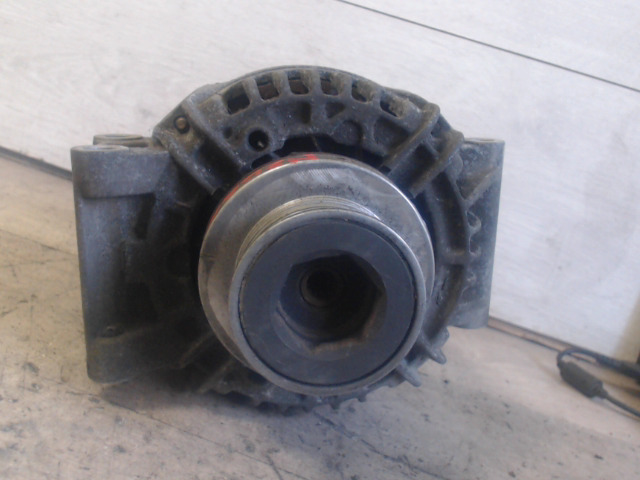 RENAULT MEGANE 95-99 Generátor.benzines bontott alkatrész