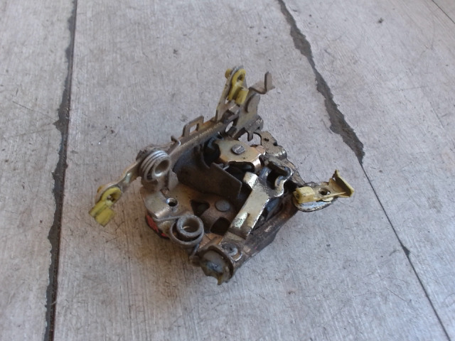 OPEL ASTRA F 91-94 Jobb első ajtó zárszerkezet mechanikus bontott alkatrész