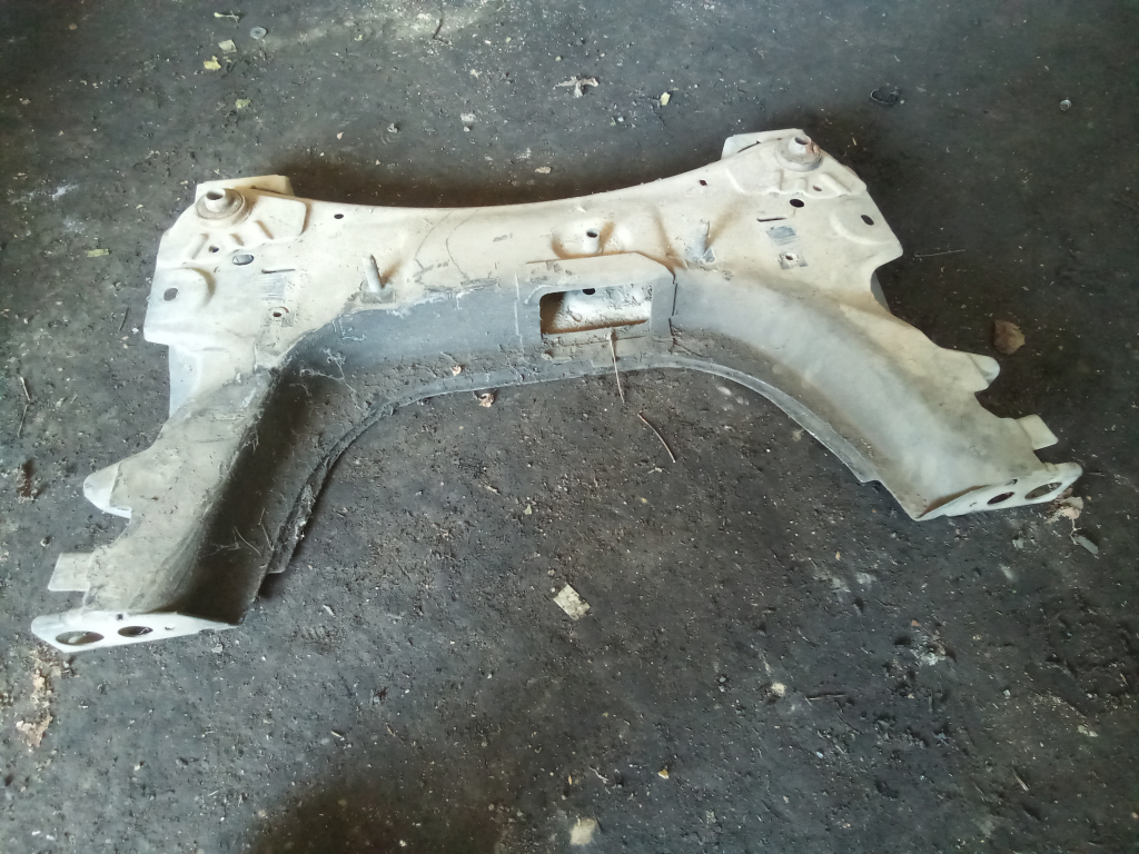 RENAULT MEGANE 02-05 Első bölcső futóműtartó segédkeret bontott alkatrész