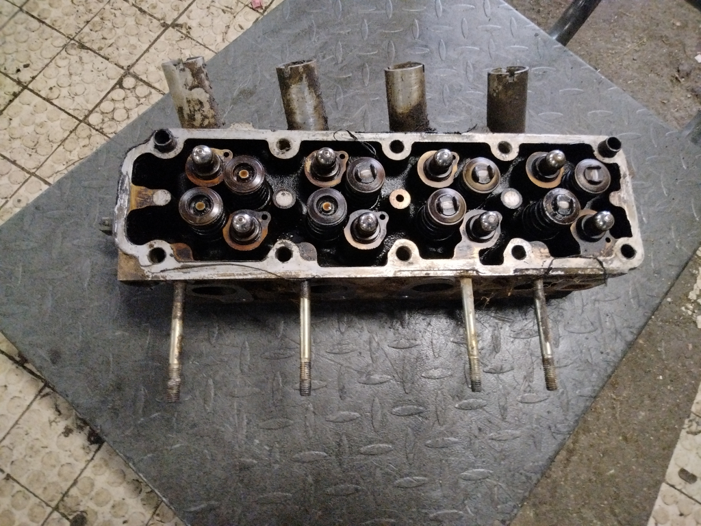 OPEL ASTRA F 94-02 Hengerfej. benzines bontott alkatrész