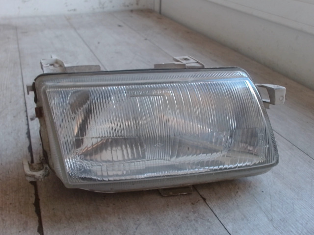 OPEL ASTRA F 91-94 Jobb első fényszóró bontott alkatrész