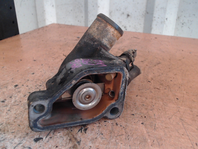 OPEL ASTRA G 97-04 Termosztátház bontott alkatrész