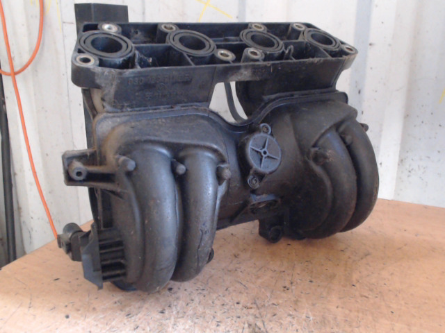 SEAT CORDOBA 99-02 Szívócsonk bontott alkatrész