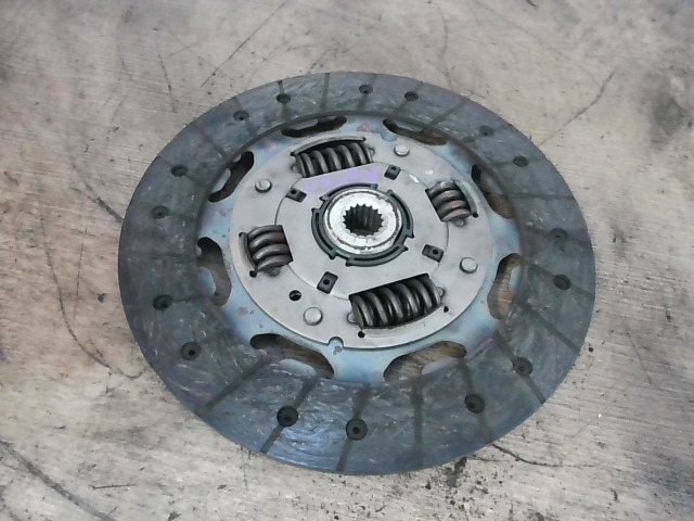 FORD Fiesta 2013.02.01-2017.05.01 Kuplung tárcsa bontott alkatrész