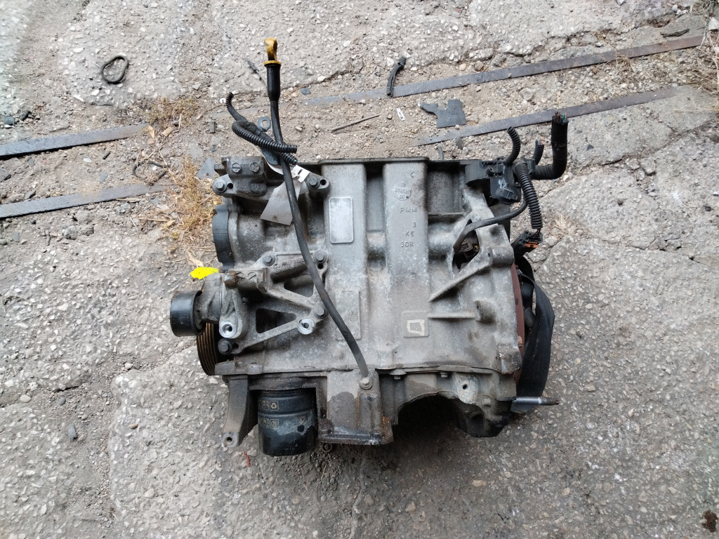 PEUGEOT 208 (A9) 2012.01.01-2015.05.01 Motor. benzin fűzött blokk hengerfej nélkül bontott alkatrész