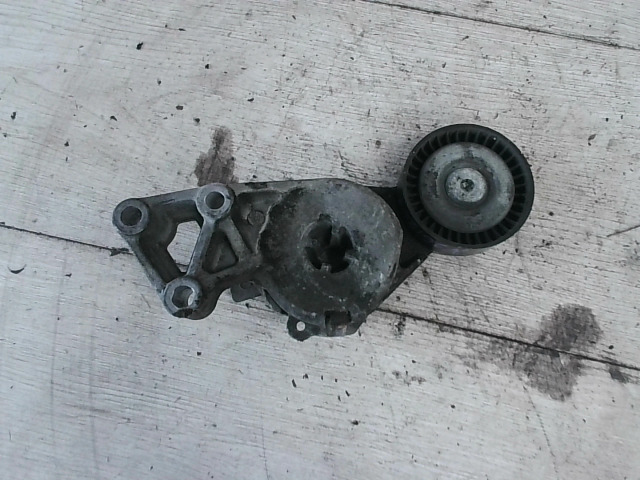 AUDI A3 2003.05 - 2005.09 Szíjfeszítő feszítő görgő bontott alkatrész