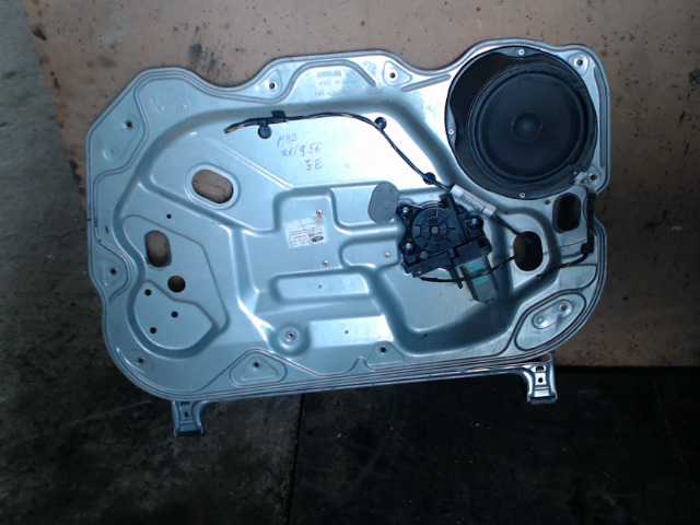 FORD C-Max 2007.04.01-2010.11.30 Jobb első ablakemelő szerkezet elektromos bontott alkatrész