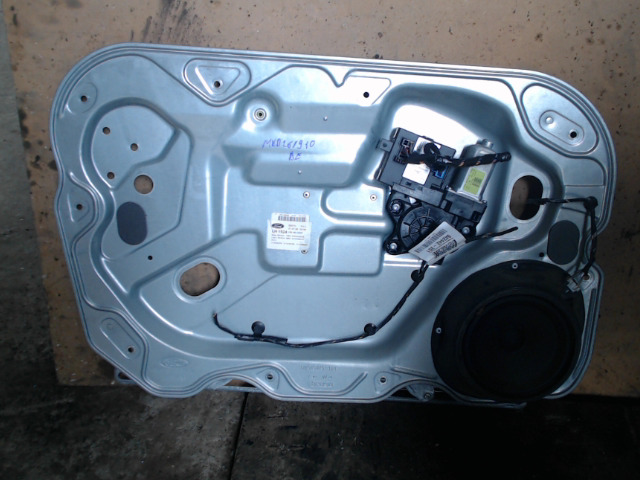 FORD C-Max 2007.04.01-2010.11.30 Bal első ablakemelő szerkezet elektromos bontott alkatrész