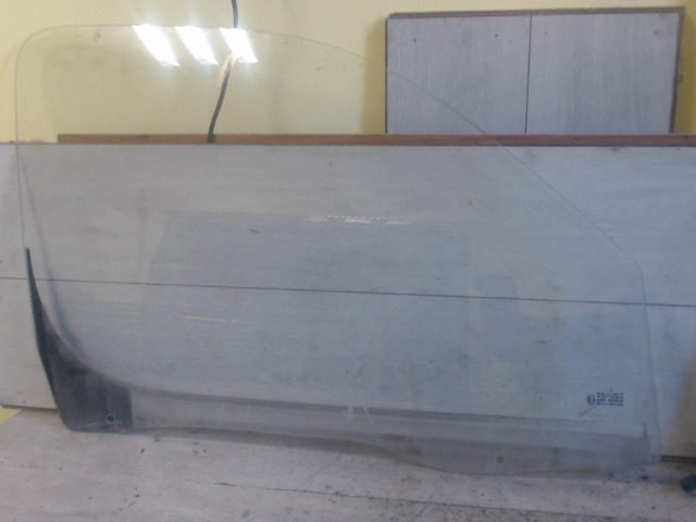 CITROEN BERLINGO 02-08 Jobb első ajtóüveg bontott alkatrész