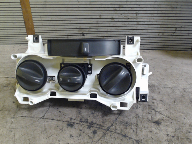 FIAT PUNTO III. Fűtés vezérlő panel bontott alkatrész